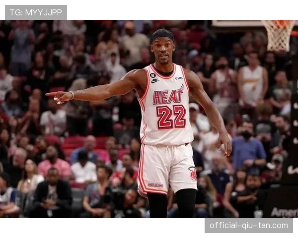 官方声明：迈阿密热火队球星吉米·巴特勒遭遇右膝内侧副韧带一级扭伤